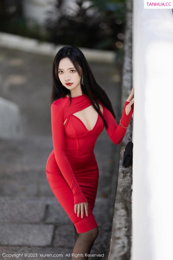 郑颖姗  [XiuRen]高清写真图 2023.08.07 No.7194 郑颖姗Bev 黑丝美腿第10张图片